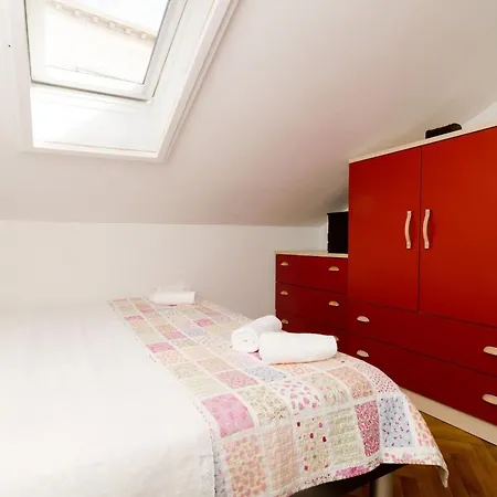 Mala Ana - One Bedroom